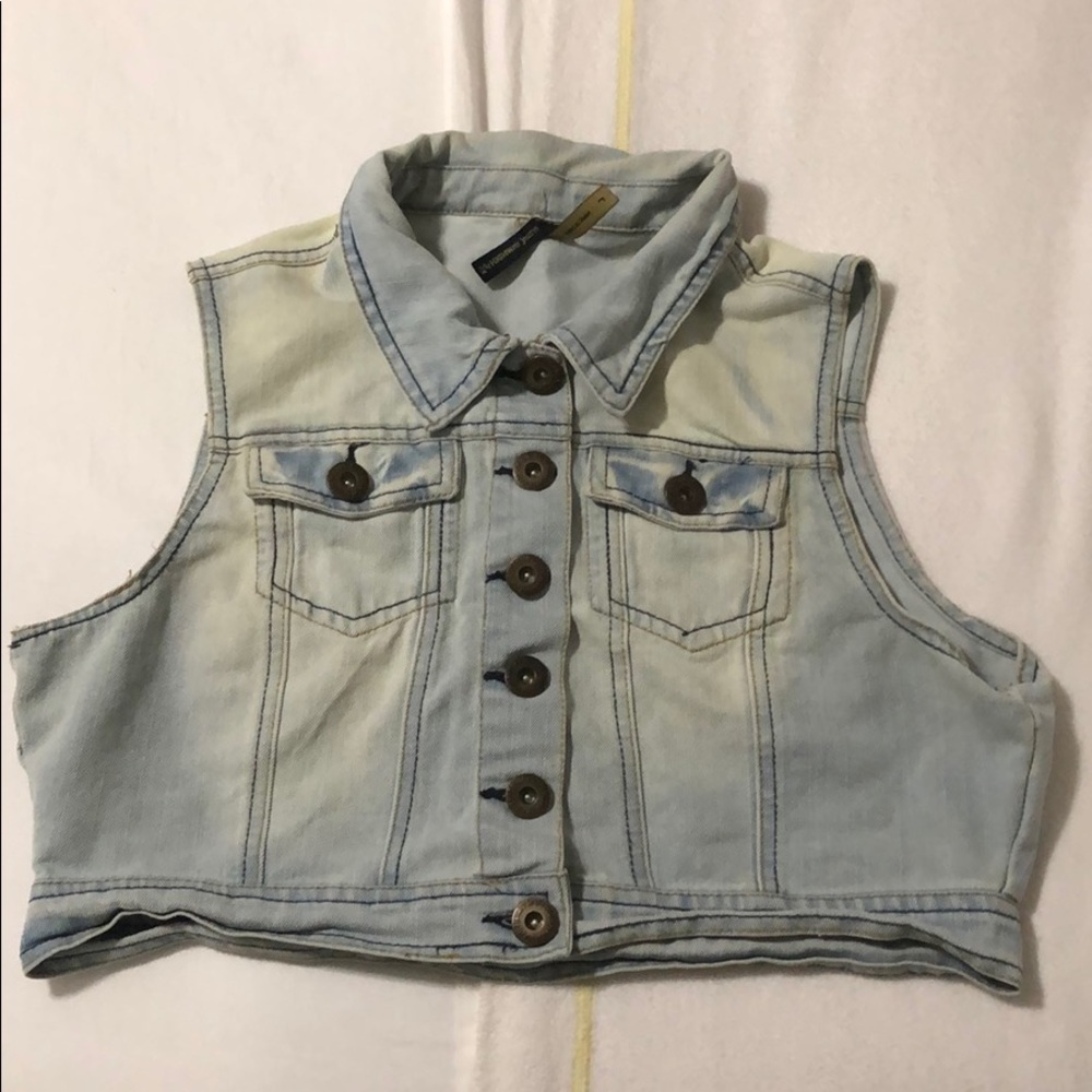 Stone washed jean vest